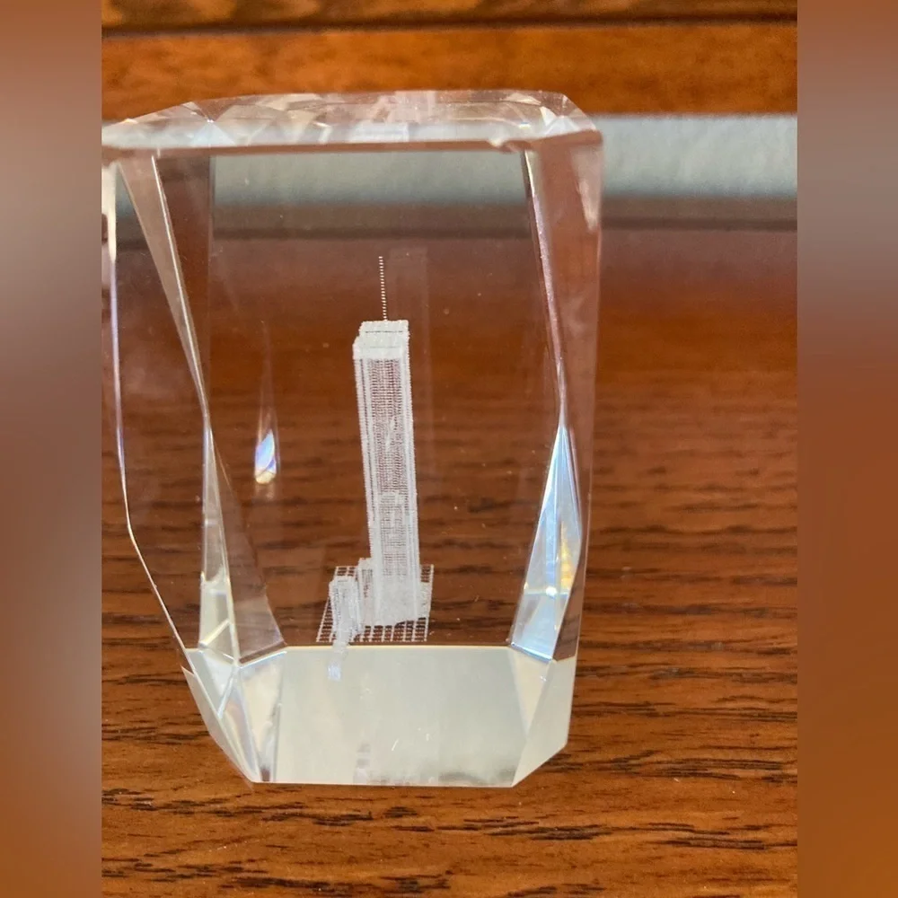 World Trade Center New York Paperweight WTC Twin Towers